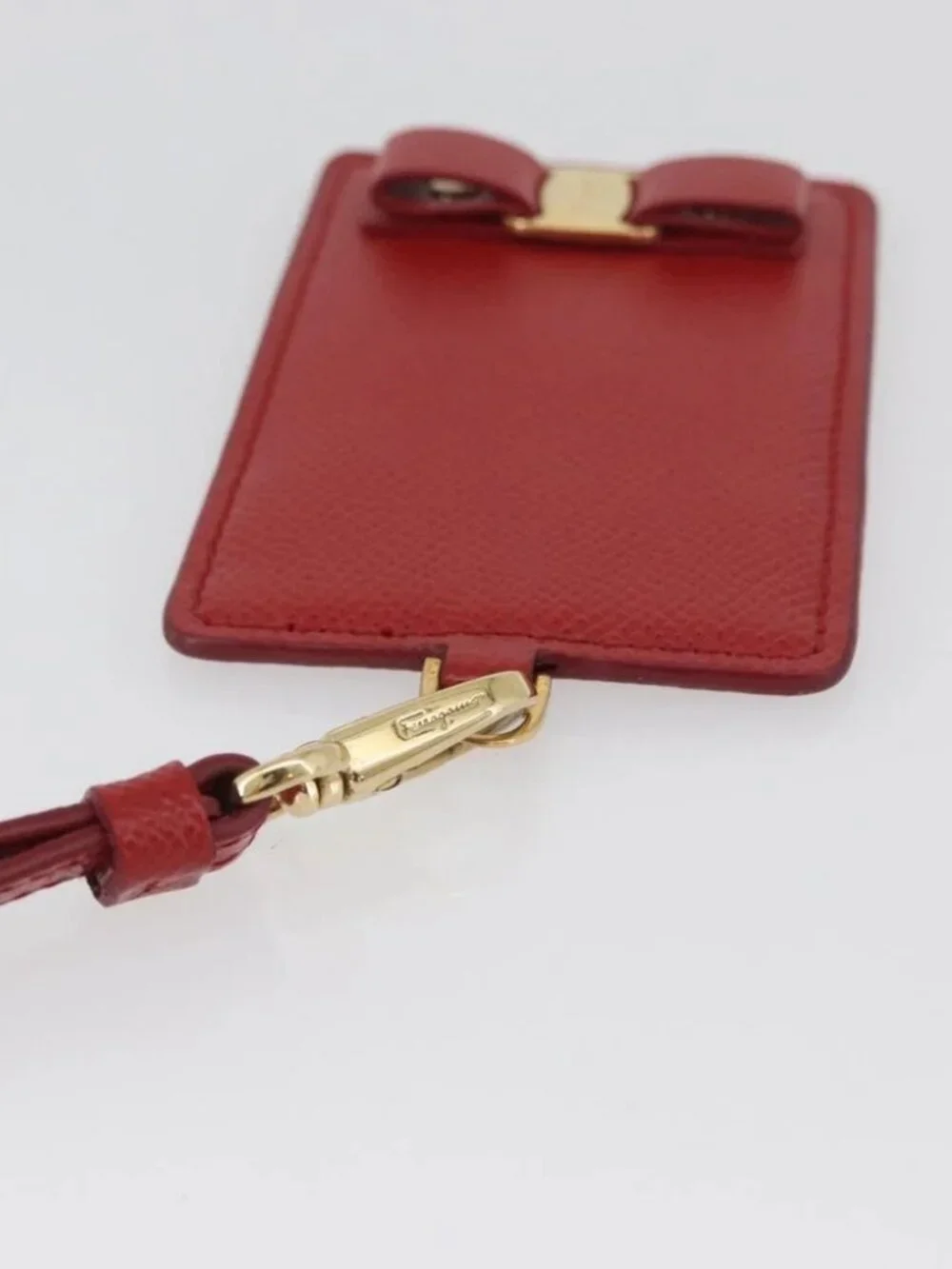 Salvatore Ferragamo Vala Neck Card Case Leather Red Gold Auth AMZ180A